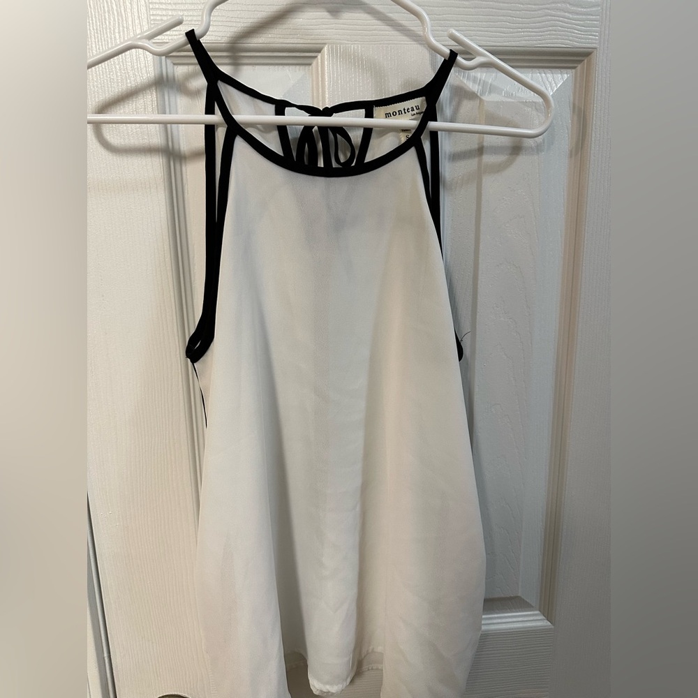 Monteau White and Black Sleeveless Top